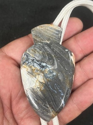 Ohio Flint Arrowhead shape Western Bolo Tie