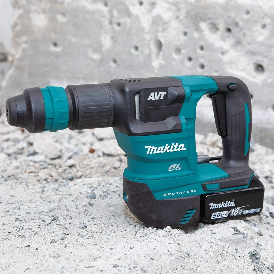 Makita XKH01TJ 18V LXT Li-Ion Brushless Cordless AVT Scraper Kit SDS-PLUS 5.0Ah - Image 2 of 4