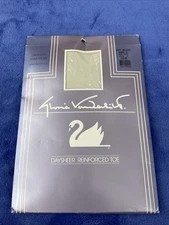 Gloria Vanderbilt Daysheer Reinforced Toe Pantyhose Off White Size C