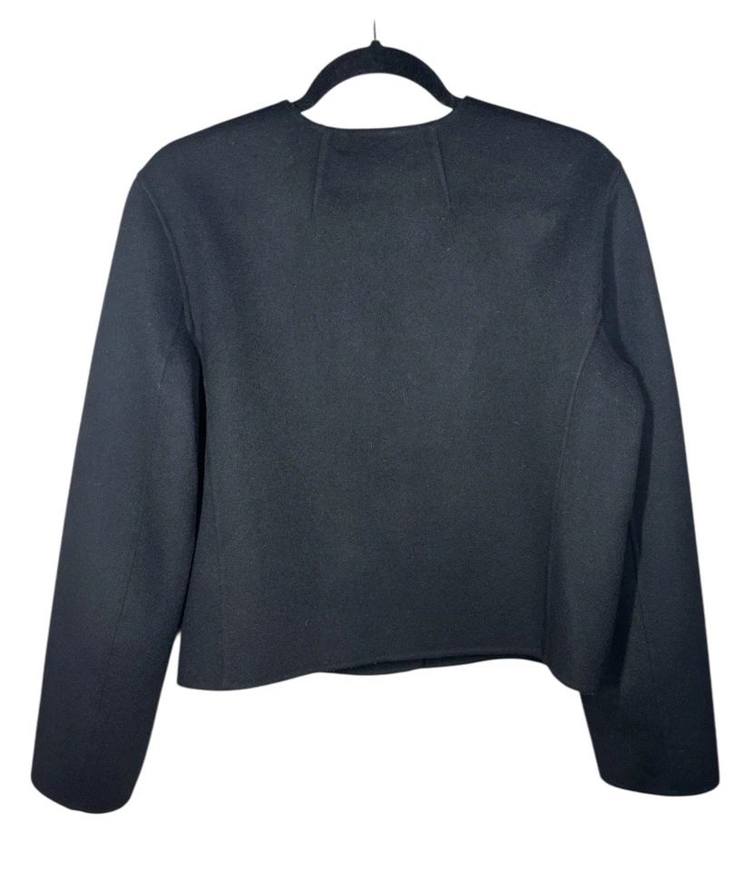 Theory Size 8 Pocket Crop Jacket Black Winsome Double Face Wool Blazer $595 - Image 4 of 4