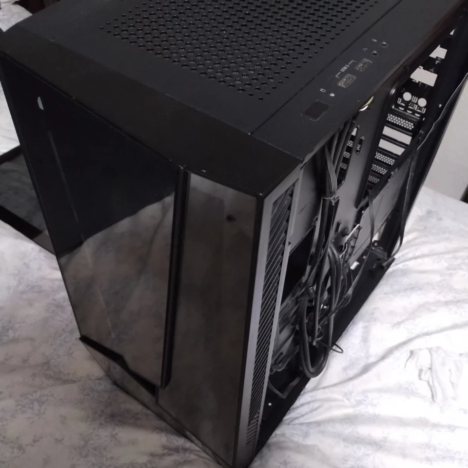 iBuyPower Gaming I-series PC CASE ONLY!!! - Image 2 of 4