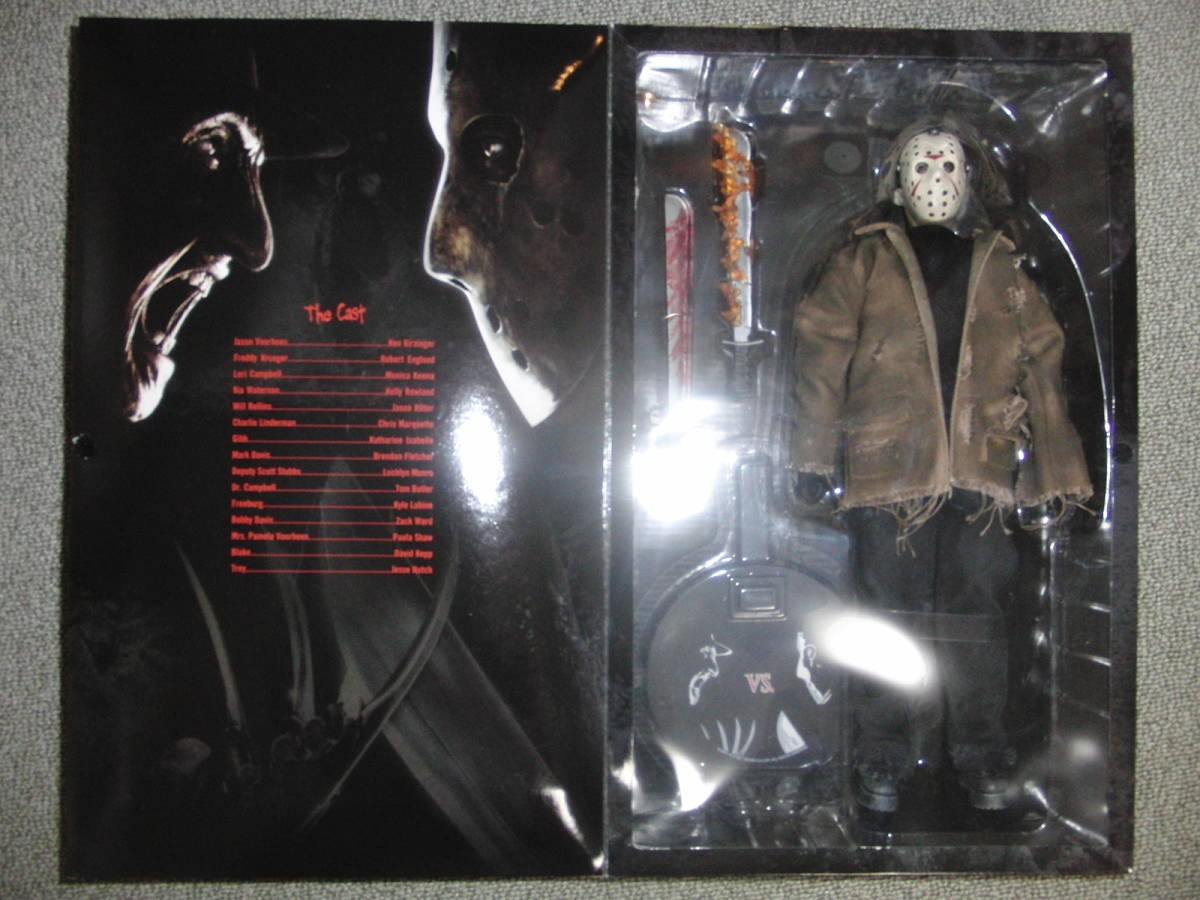Sideshow Collectibles Freddy vs Jason 13