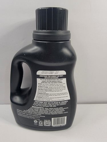 Oxiclean Dark Protect Liquid Laundry Booster, Laundry Stain Remover - Picture 2 of 2