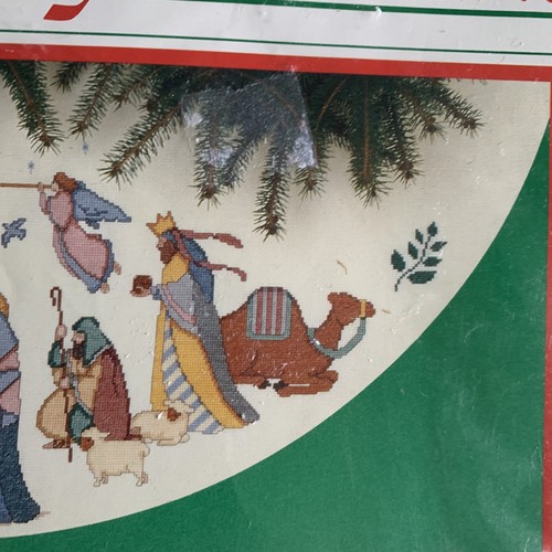 Kit point de croix jupe sapin de Noël crèche bénie neuf dans son emballage 46 en rond anges - Photo 5/9