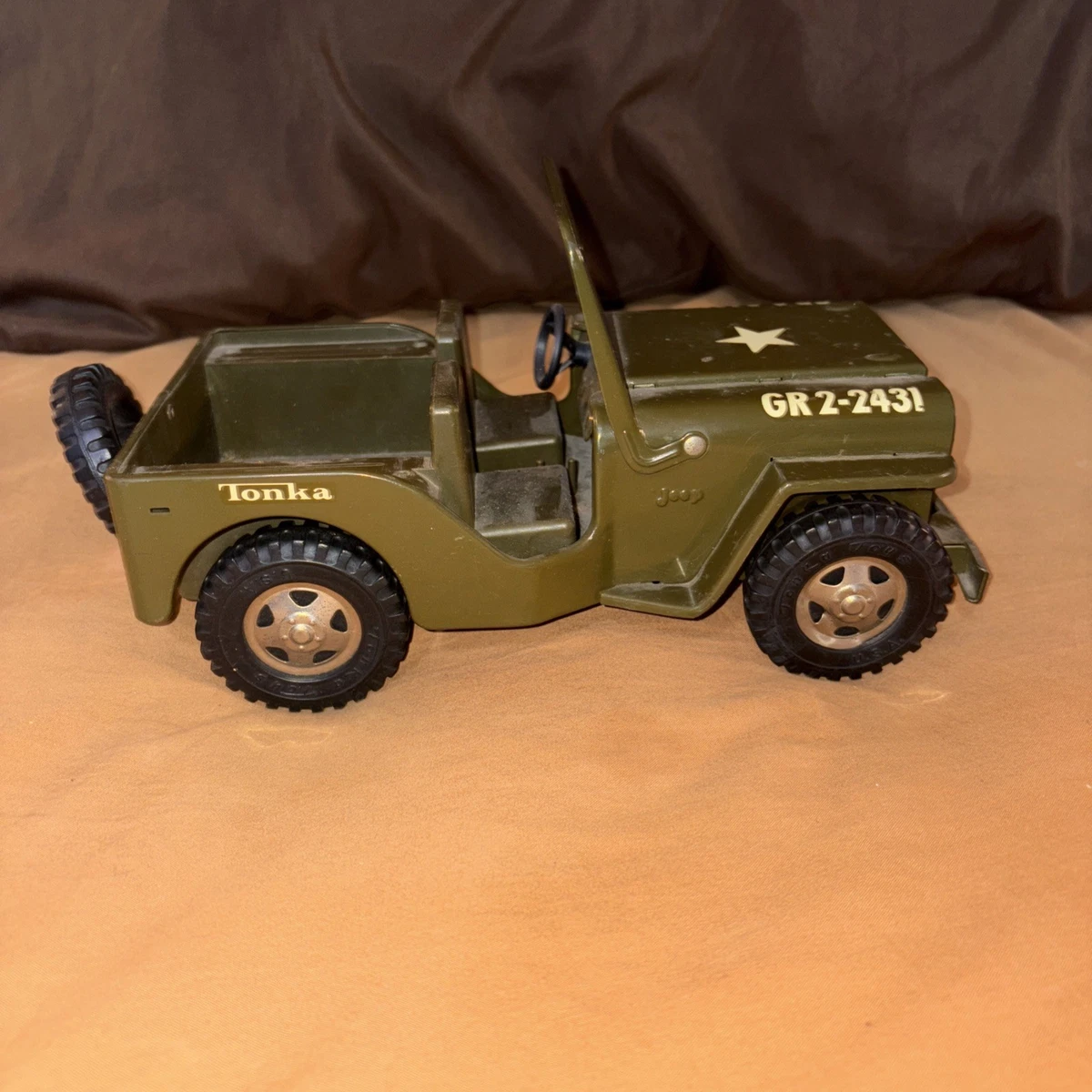 Tonka Jeep Multi-Color Vintage Manufacture Diecast Cars, Trucks