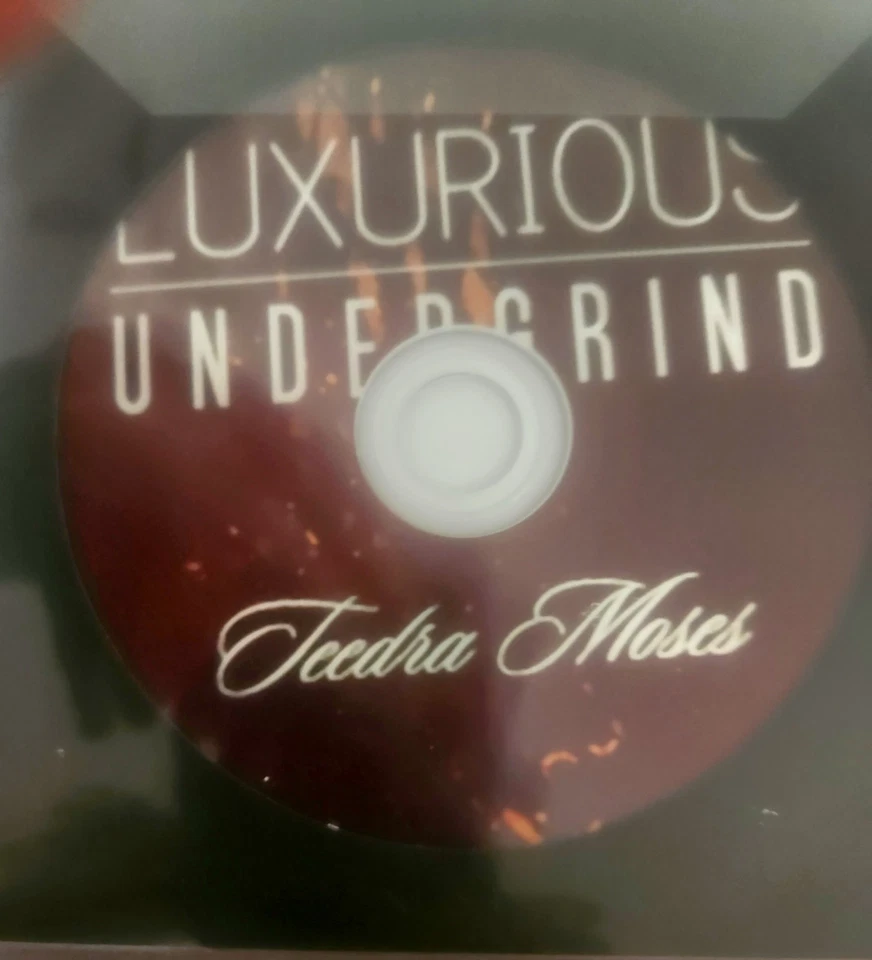 Teedra Moses: Luxurious Undergrind - 2011 - R&B/Soul - Mixtape CD Foto 3 de 4