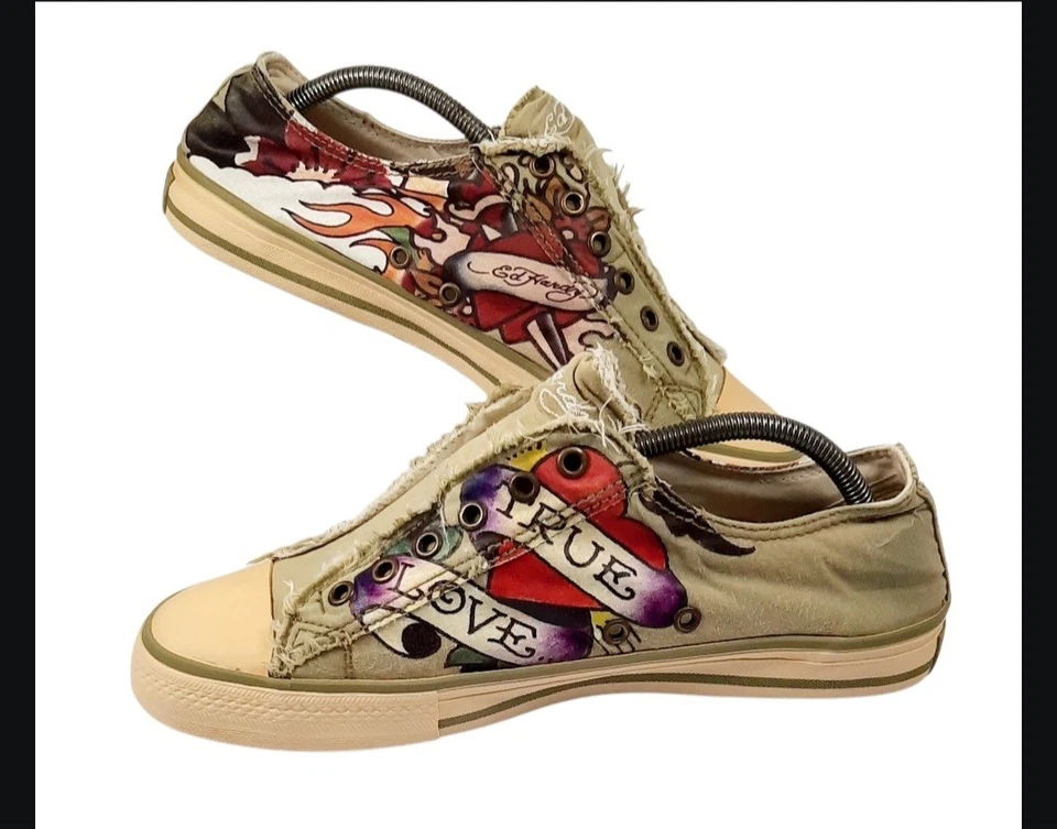 Vintage Ed Hardy Canvas "True Love" slip-on laceless tennis shoes,women's Sz. 10 - Image 2 of 4