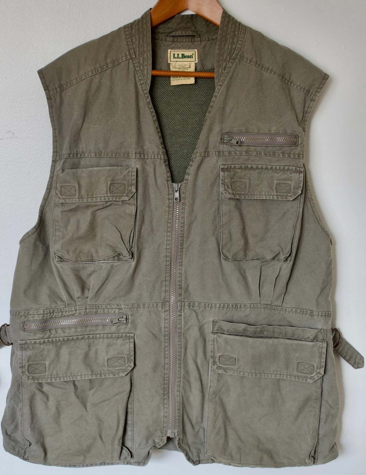 LL Bean Mens Cargo Utility Vest Size L Khaki Fishing Canvas Hunting Outdoor Vtg
