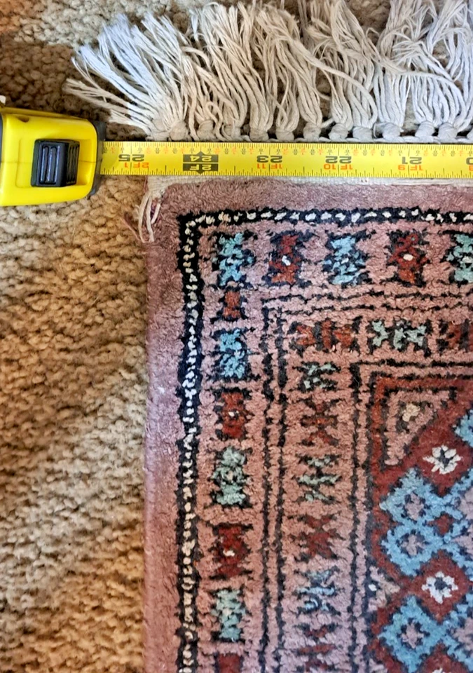 Antique  prayer rug hand woven Mihrab design-Arabic inscrip. lower edge - Image 3 of 4