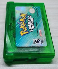 Pokemon Emerald Version Nintendo Game Boy Advance 2005 Authentic Cartridge