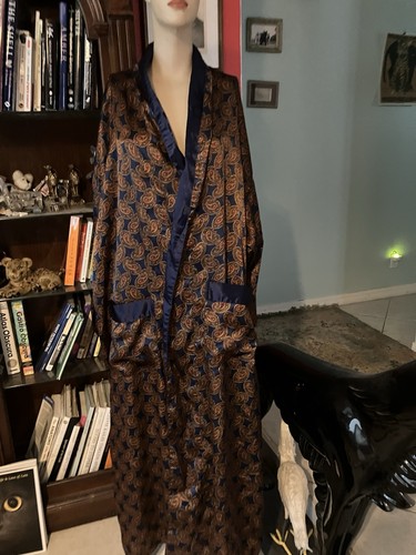 Vintage Number 1 London Paisley Satin Robe Mens M & Shorts Victorias Secret