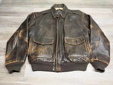 Giacca da volo Avirex tipo A-2 in pelle vintage taglia media usura patina