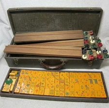 Antique BAKELITE Resin MAH JONG SET. 155 Amber Tiles. 5 Wood RACKS +Coins & Case