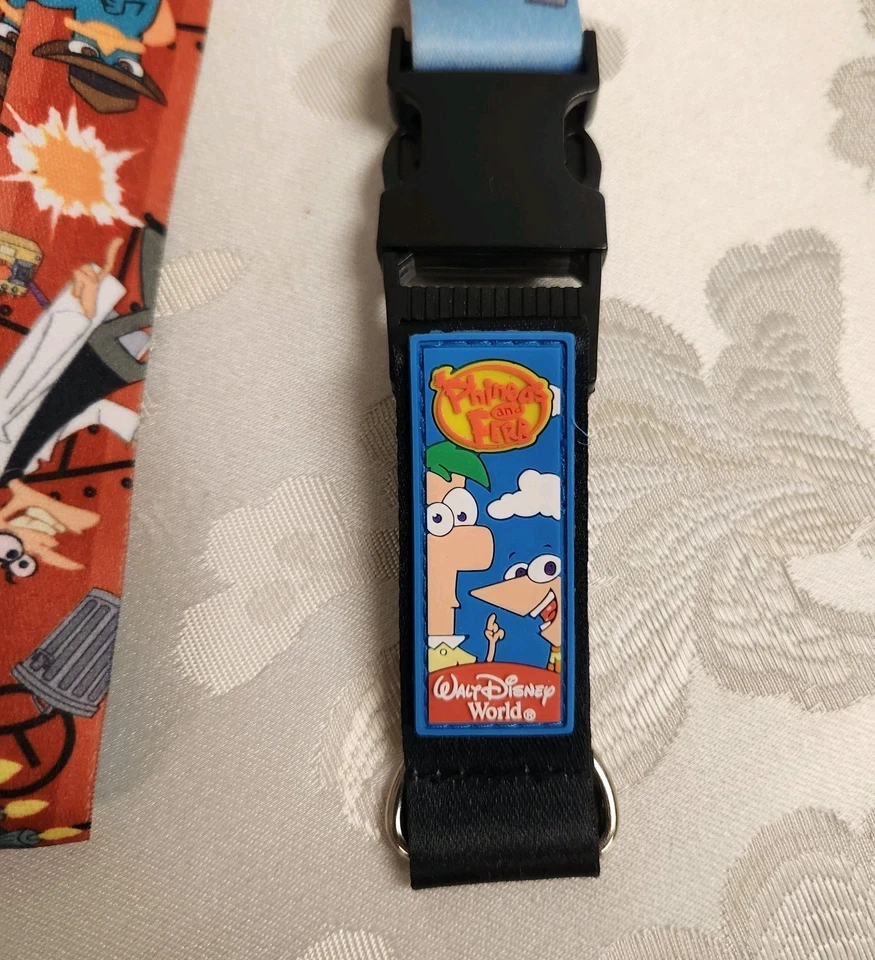 Cordón Phineas and Ferb Walt Disney World RARO Foto 2 de 4