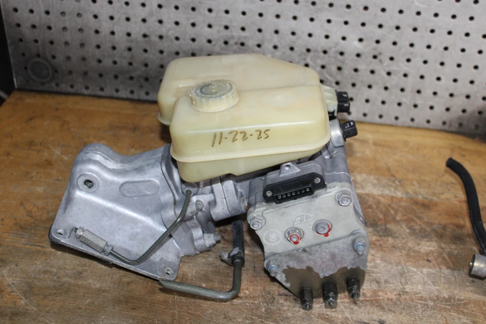 88-96 Jaguar XJS Series 3 ABS Brake Actuator Master Cylinder Assembly OEM Foto 3 de 4