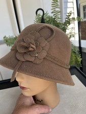 Scala Pronto Women s Brown Flapper Wool Felt Cloche Hat, Flower, All Seasons