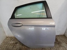 Porte arrière et accessoires Ford FIESTA
