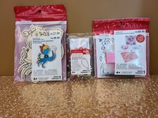 NEW - Set of 3 Assorted Valentine's Day Crafts