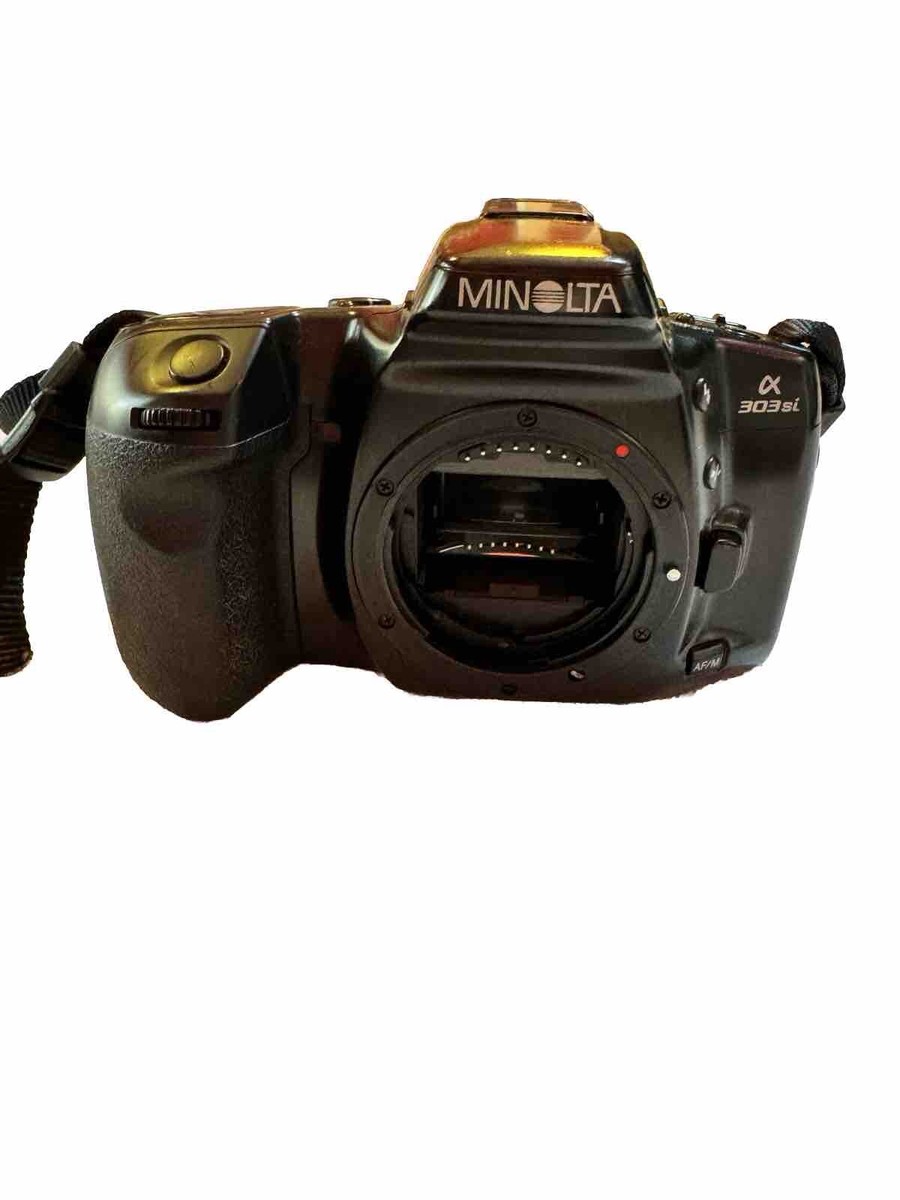Minolta 303si Autofocus SLR camera And 70-300mm Lens, Original Bag