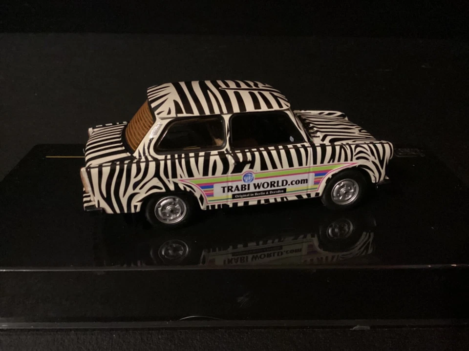 Trabant 601 Trabi Safari 1970 IXO Diecast Vehicle in 1/43 scale - Image 4 of 4