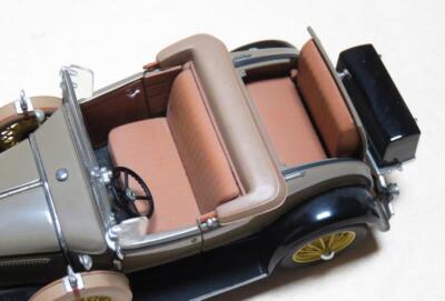 Franklin Mint 1931 Ford Model A Roadster Diecast 1:24 Scale