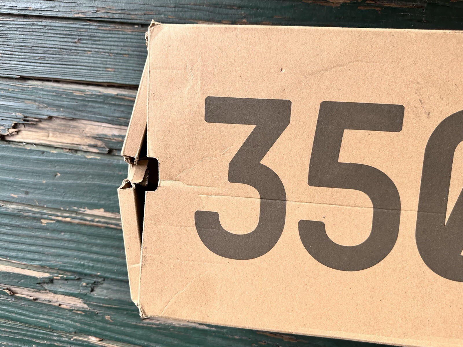 Yeezy Boost 350 V2 Adidas  2 BOXS ONLY Men’s 10 Kanye West thumbnail 3