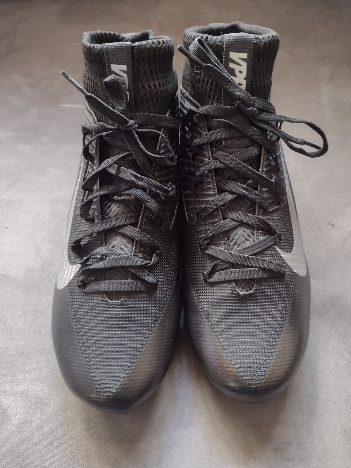 nike flyweave football cleats