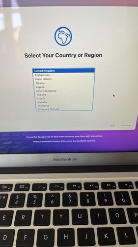 Apple MacBook Air 13" Core i5 1.8Ghz 8GB 2017 Silver MacOS Monterey - Afbeelding 3 van 8