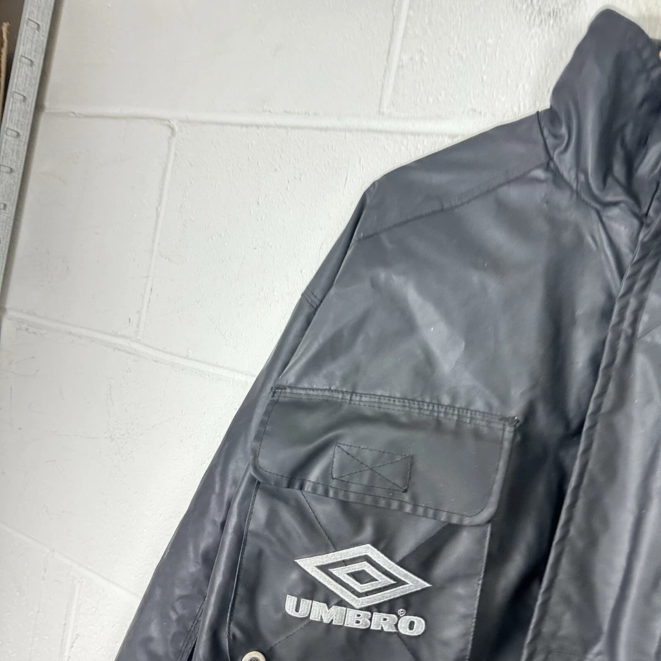 Chaqueta Chelsea Vintage Para Hombre 2XL XXL Negra Umbro Managers Abrigo Fútbol Años 90 CFC* Foto 3 de 4
