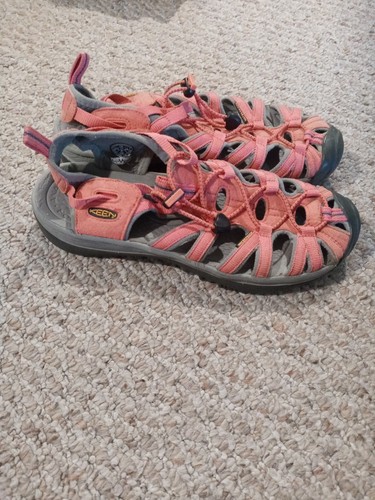 keen contour arch sandals