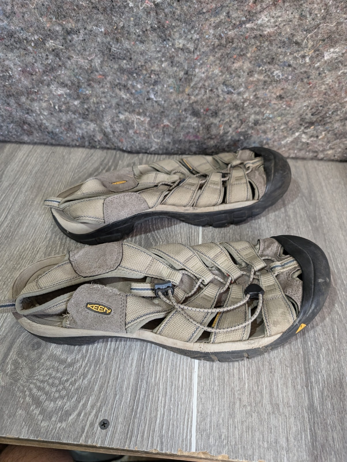 Scarpe sandali uomo Keen Newport H2 grigie outdoor escursionismo acqua taglia 14 buone condizioni