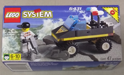 LEGO Res-Q 6431 Road Rescue NEW! Emergency Truck Jeep Tools City