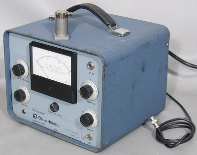 CEC Bell & Howell 1-117 Portable Vibration Meter w/4-123-0001 Transducer/Sensor