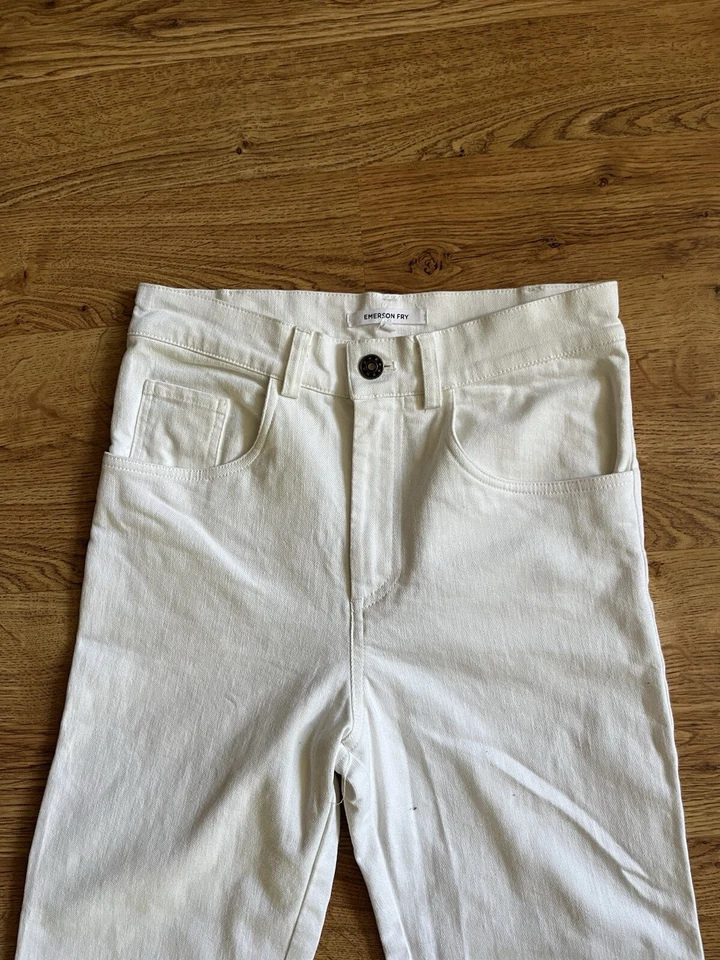 Pantalones de mezclilla EMERSON FRY blancos brillantes tiro alto pierna recta talla 2 Foto 2 de 4