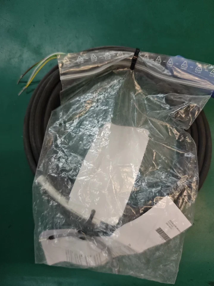 1PCS Endress+Hauser E+H CYK10-A051 Digital Measuring Cable NEW - Image 2 of 3