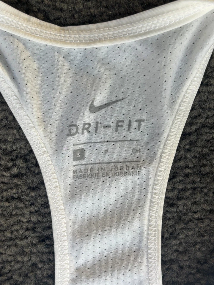 Nike Dri-FIT Tank Top Women's Size Small White Crew Neck Sleeveless Pullover - Image 3 of 4