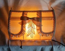 VINTAGE MCM BOUDOIR LACE RETRO HEADBOARD READING LAMP CHAIN PULL