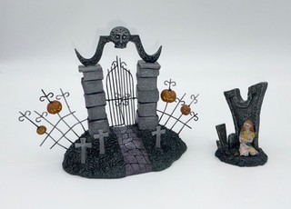 Hawthorne Nightmare Before Christmas Village Accessory Sally and Cemetery Gate