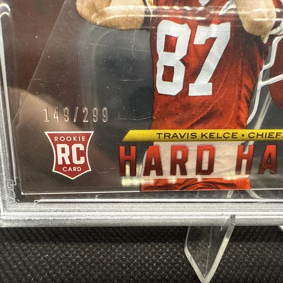 2013 Panini Elite - Rookie Hard Hats Travis Kelce #93 /299 (RC) - Image 4 of 4