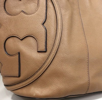 Tory Burch Pebbled Leather Tan Hobo Shoulder Bag Large Logo Accent Women s