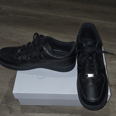 Nike Air Force 1 '07 Low Triple Black Men's Leather Sneakers CW2288-001