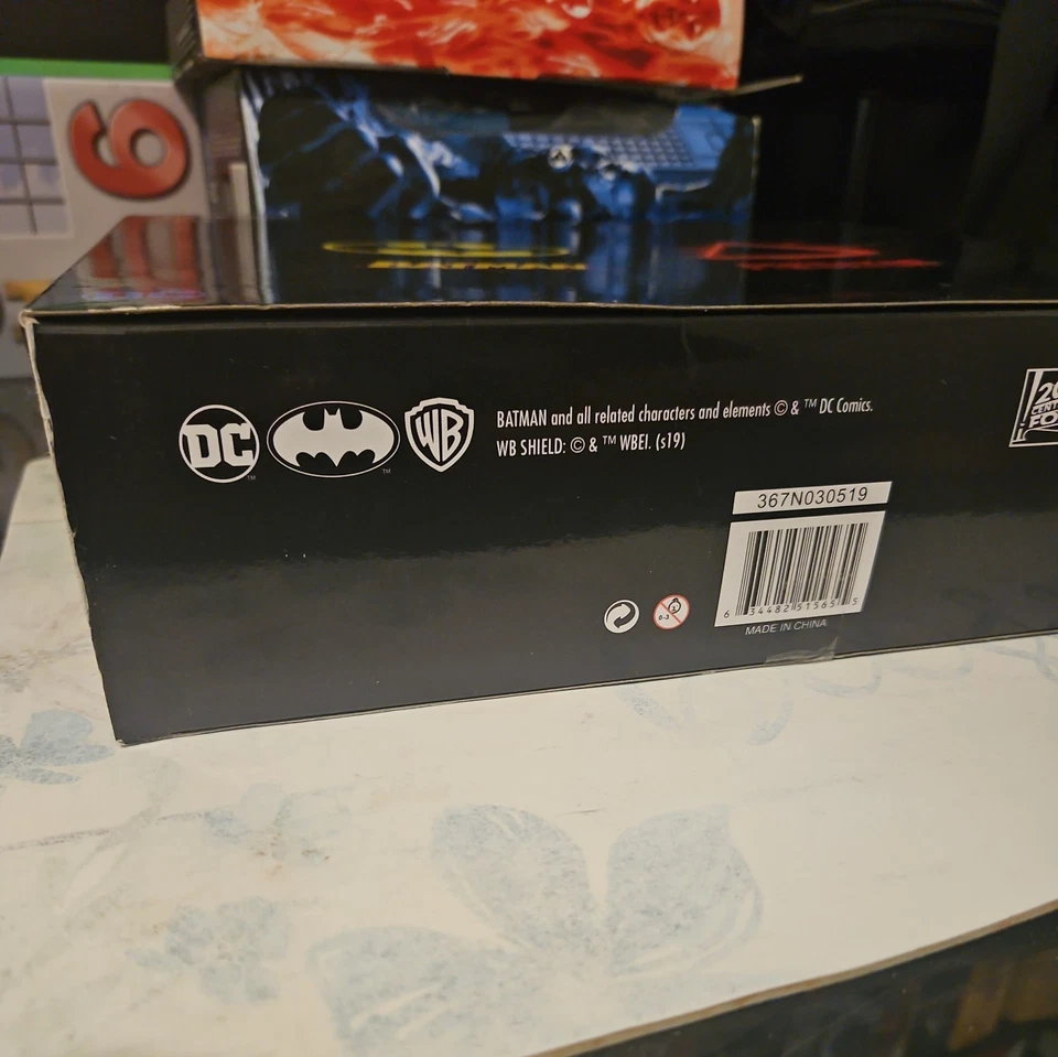 Neca Batman vs. Predator SDCC 2019 EXCLUSIVE conjunto com 2 pacotes NYCC - Imagem 4 de 4