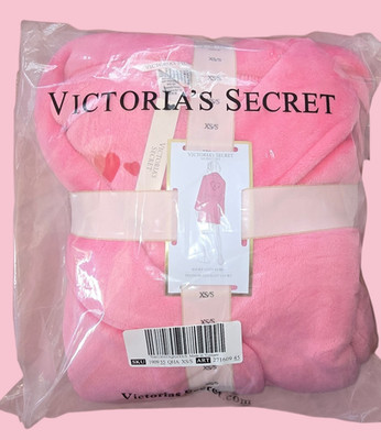Victoria's Secret Cozy Short Plush Bath Robe Iconic  XS/S M/L  NWT