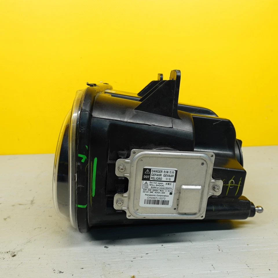 Faro oculto Dodge Challenger Rh Xenon 2017-2023 68174066-ae Foto 2 de 4