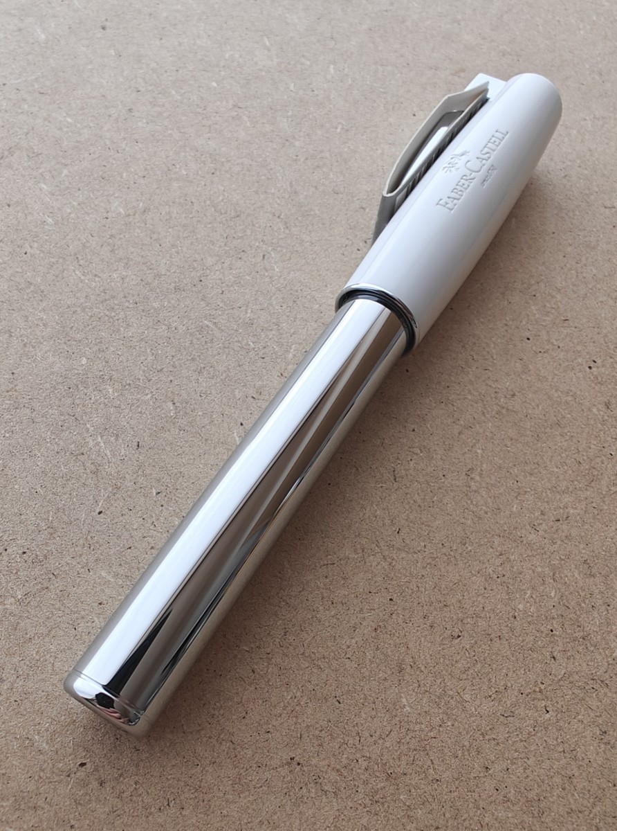 Faber-Castell NEW Loom Fountain Pen Medium M Nib Piano White Cap