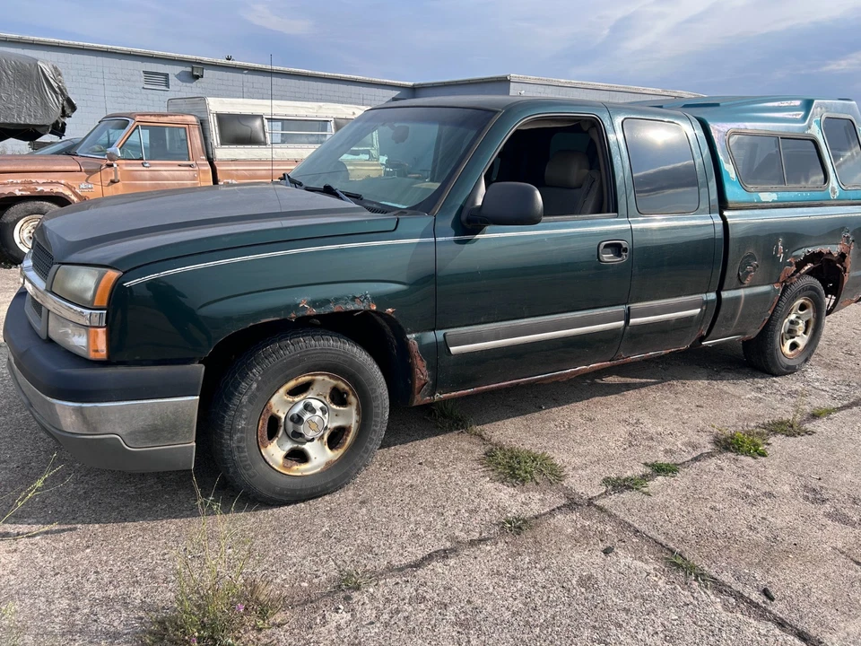 Chevrolet Silverado GMC Sierra 1500 2500 3500 FL 1999-06 panel de retroceso moldura usado Foto 4 de 4