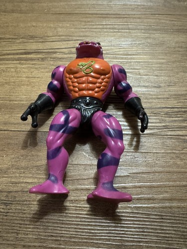 1985 Mattel MOTU He-man Tung Lasher (Incomplete, Working) - Picture 2 of 14