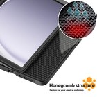 Foto 3 di 49