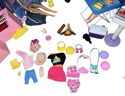 BARBIE SIZE DOLL ELECTRONIC AWAY WE GO MOTORHOME CAMPER + Dolls & Camping Set - Picture 15 of 19