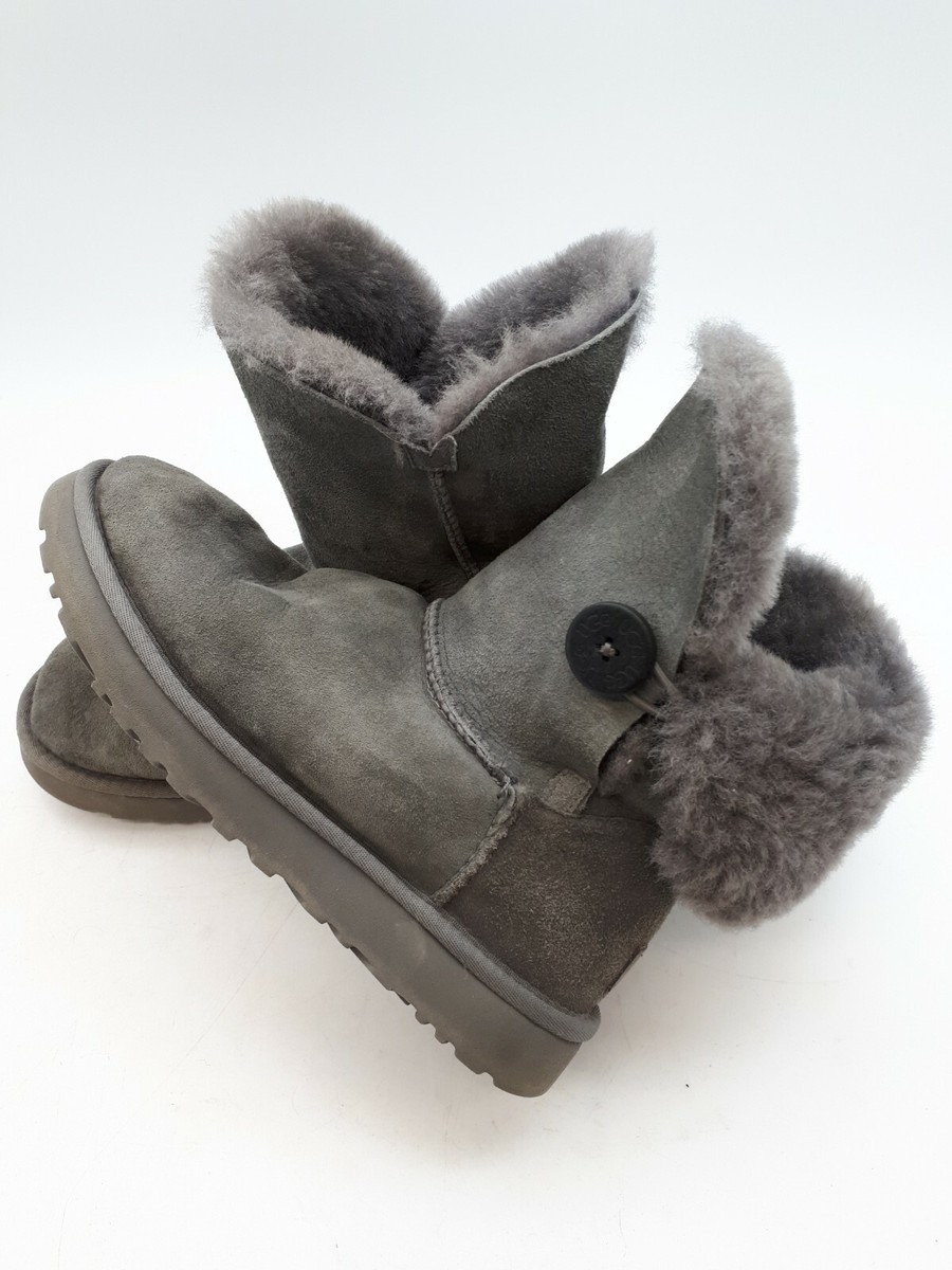 UGG W Bailey Button グレー 6 UGG 1016422 Gray Mini Bailey Button II Boots Size 6 | eBay
